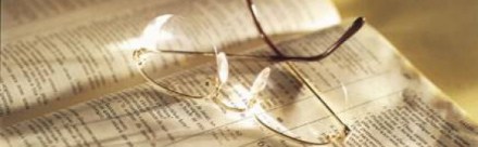 cropped-bible_open_glasses_347105246_rtyb.jpg